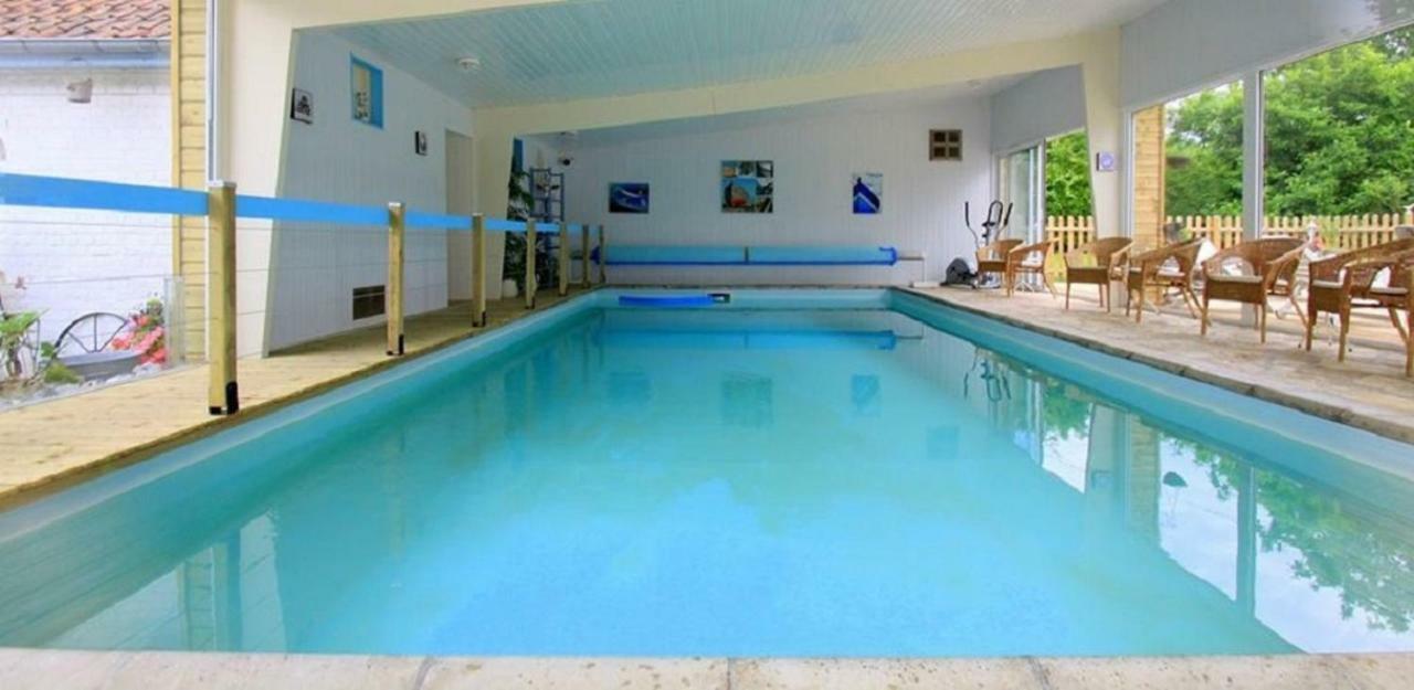 Bed and Breakfast Les Roulottes Des Songes De L'Authie Boufflers Exterior foto